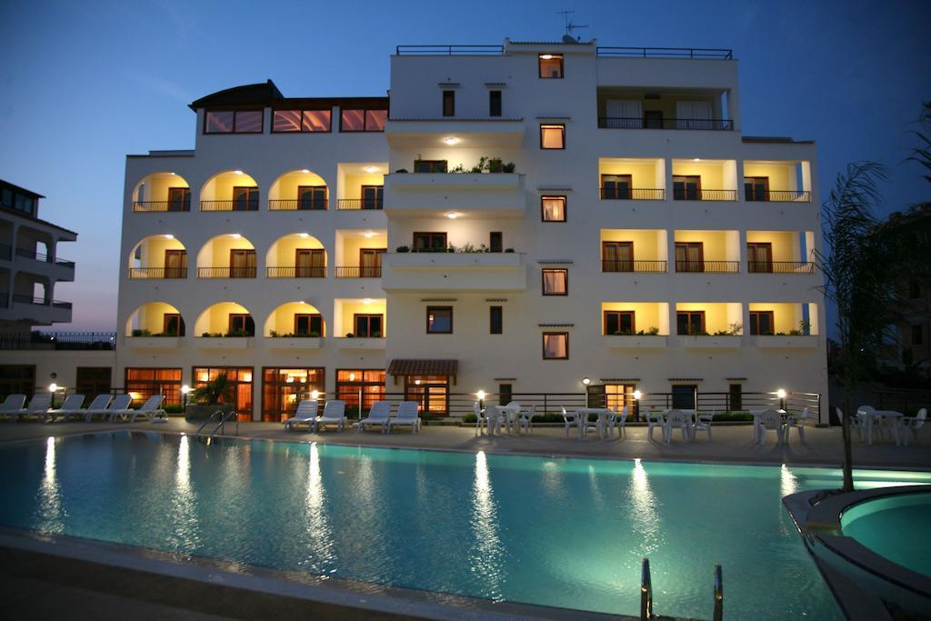 Forte Hotel ヴィエステ エクステリア 写真